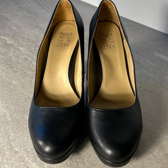 Naturalizer SZ 9.5 Berlin Black Leather Platform Block Heel Pump Timeless Career - Picture 3 of 7
